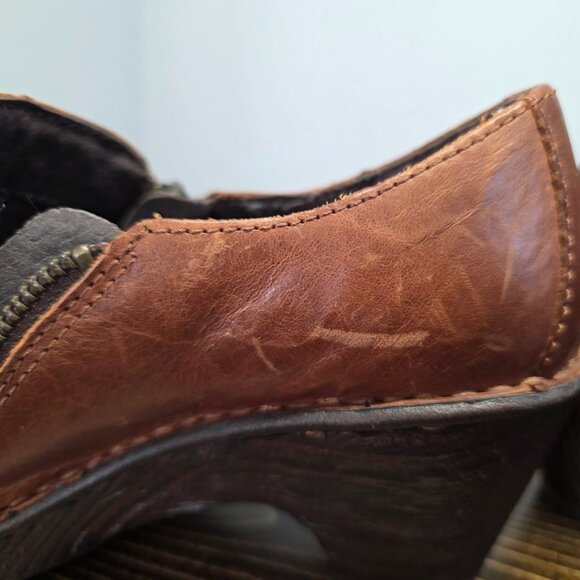 Born Elliott Tan/Brown Leather Double Zip Plain Toe Clog Sz.6.5 Comfort - Picture 8 of 15